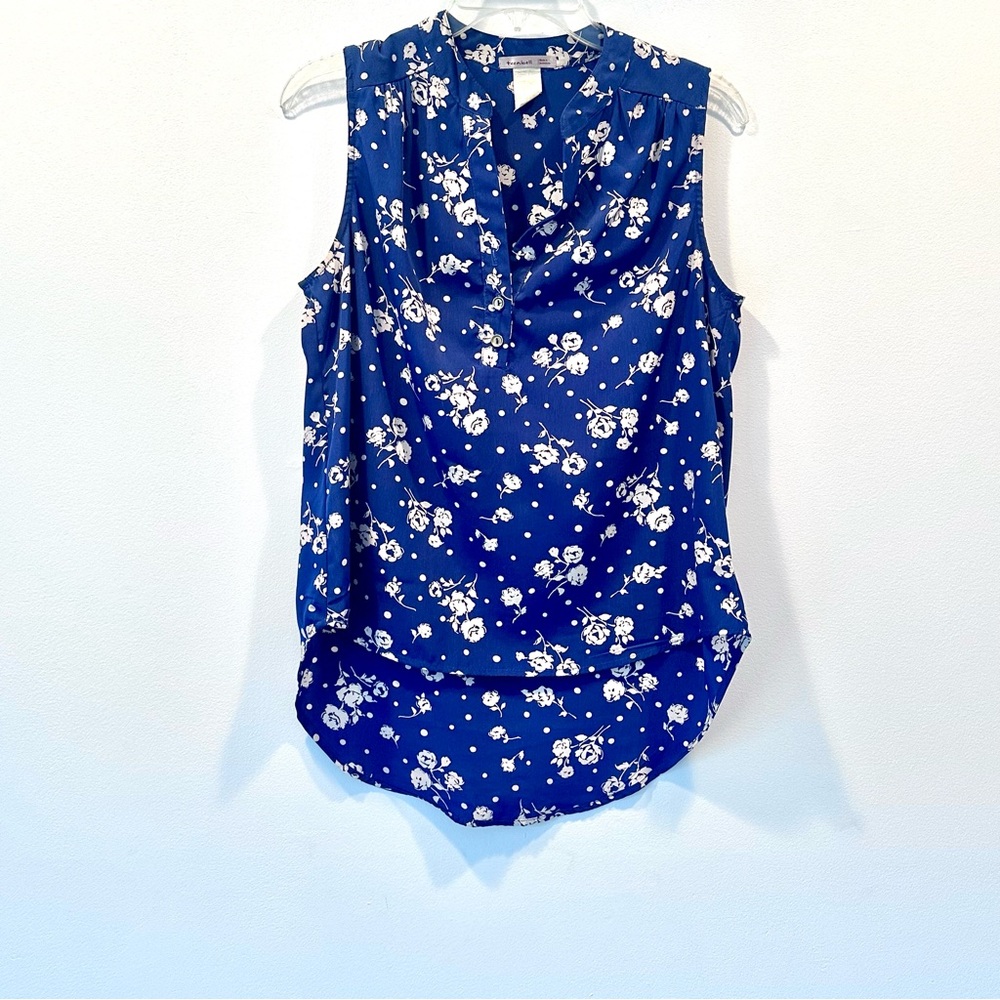 TeenBell Blue White Mandarin Collar Floral Sleeveless Blouse, Size M